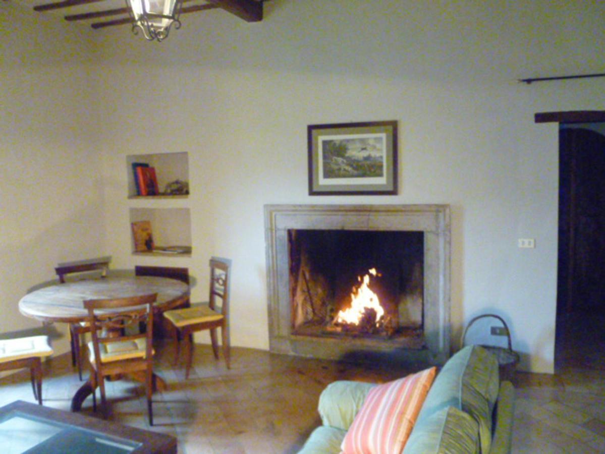 Della Genga Resort Arezzola Extérieur photo